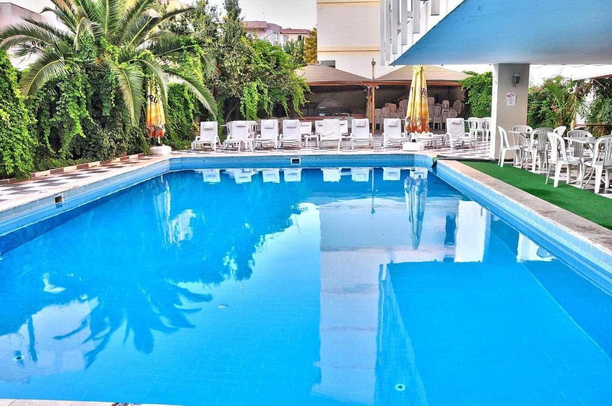Roxx Royal Hotel Kusadası Exterior foto